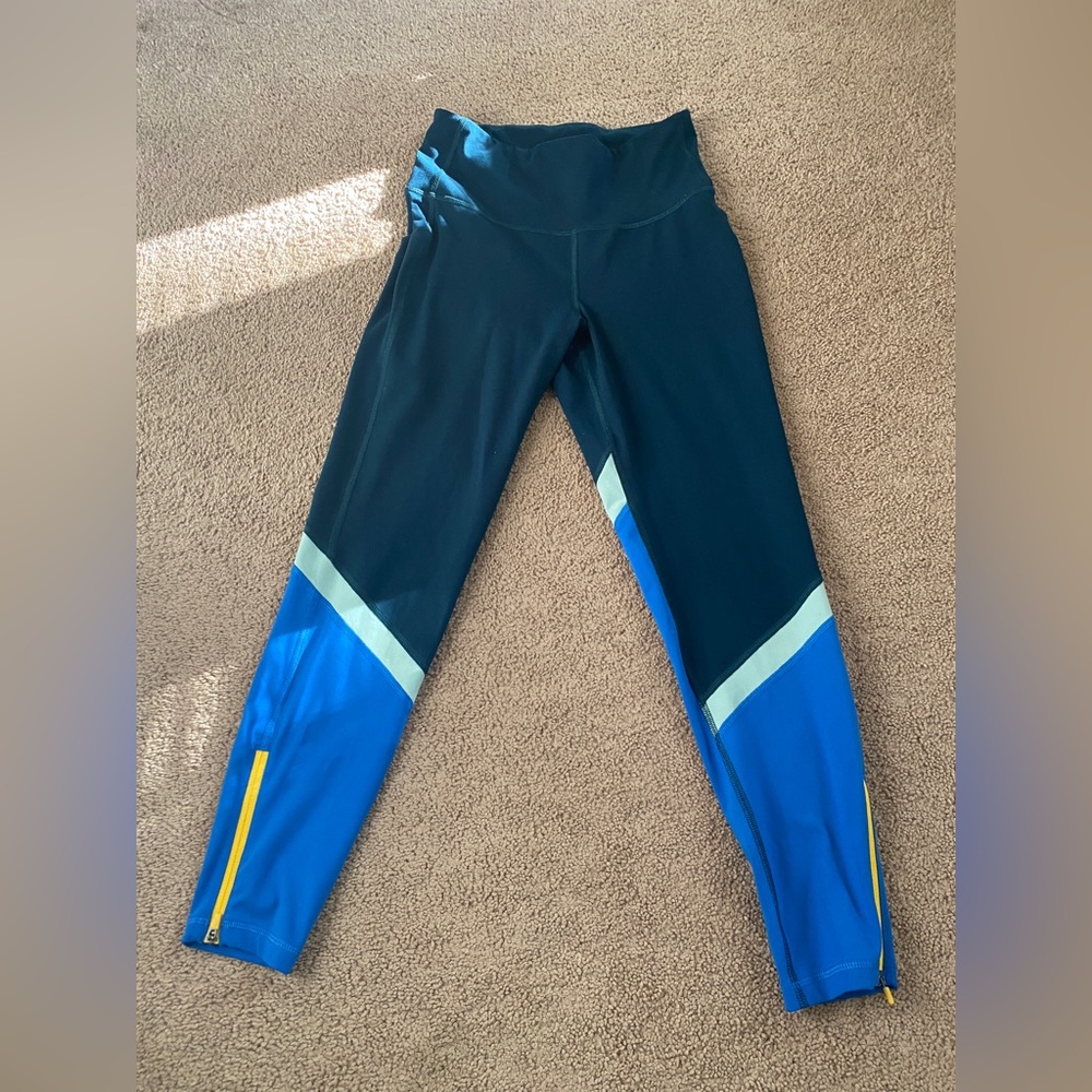 Women’s Capri Leggings